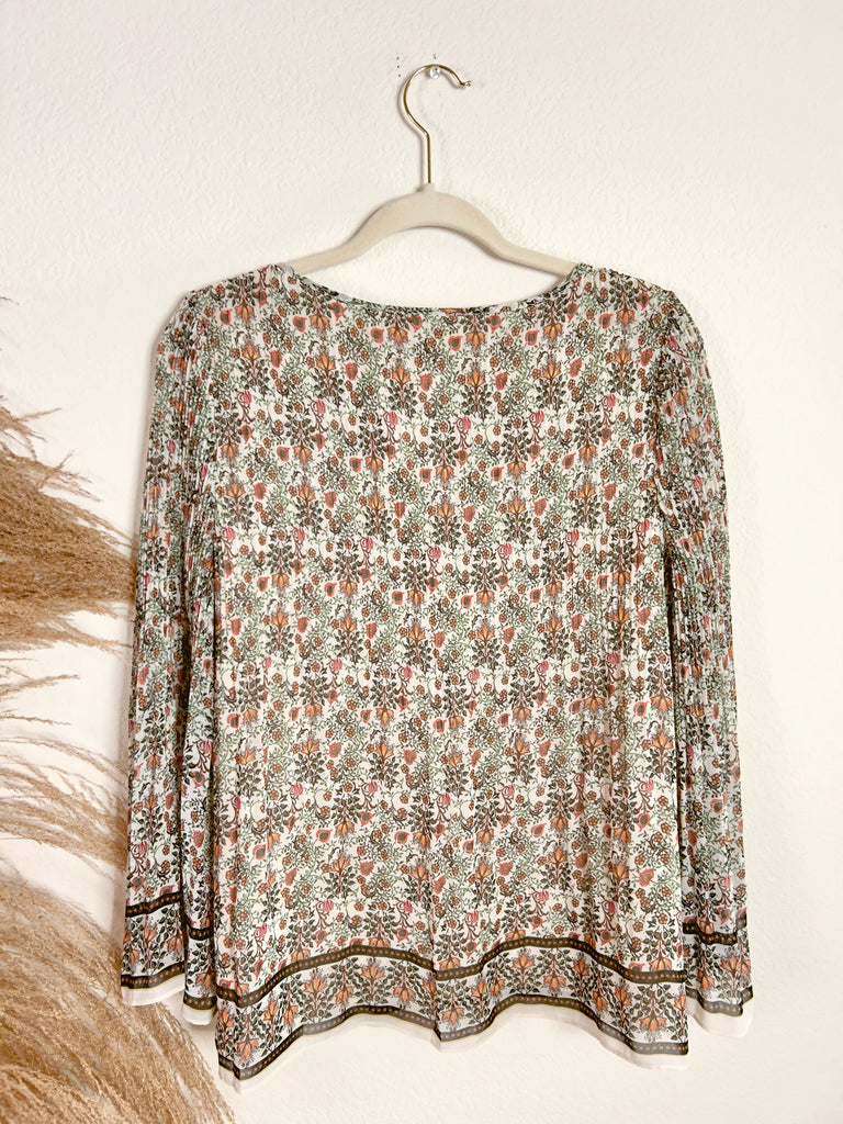 Bell Sleeve Floral Blouse (M)